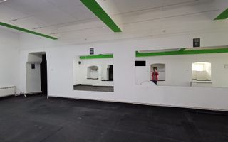 Spatiu comercial 300 metri patrati central - Poză 9