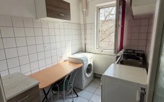 Apartament cu 1 camera in Complexul Studentesc - Poză 4