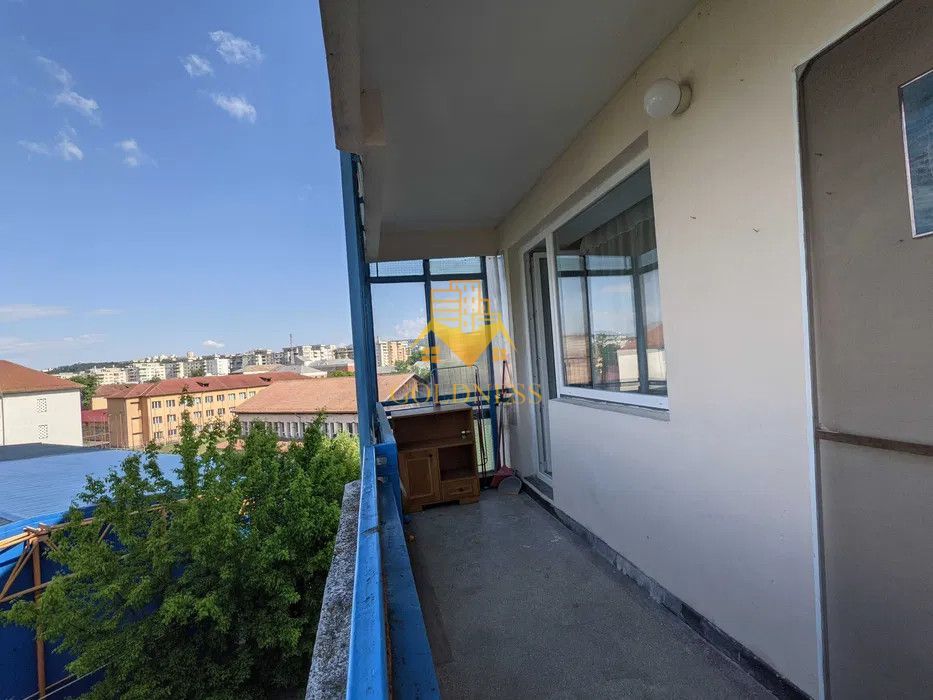 1 camera, Parcul Rozelor, Supeco, Plopilor, Carrefour, OMV - Poză 7