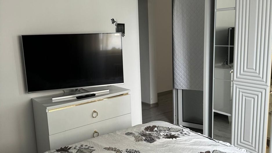 Apartament 2 camere I Plaza Mall | Prima închiriere | Loc parcare - Poză 2