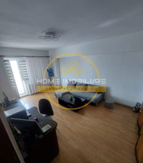 Ap. 3 cam. 77mp/ 2 bai , Decomandat / Pacurari. - Poză 2