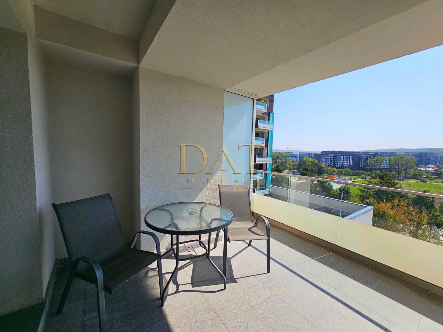 Apartament cu 2 camere | terasă generoasă | Iulius Mall - Poză 3