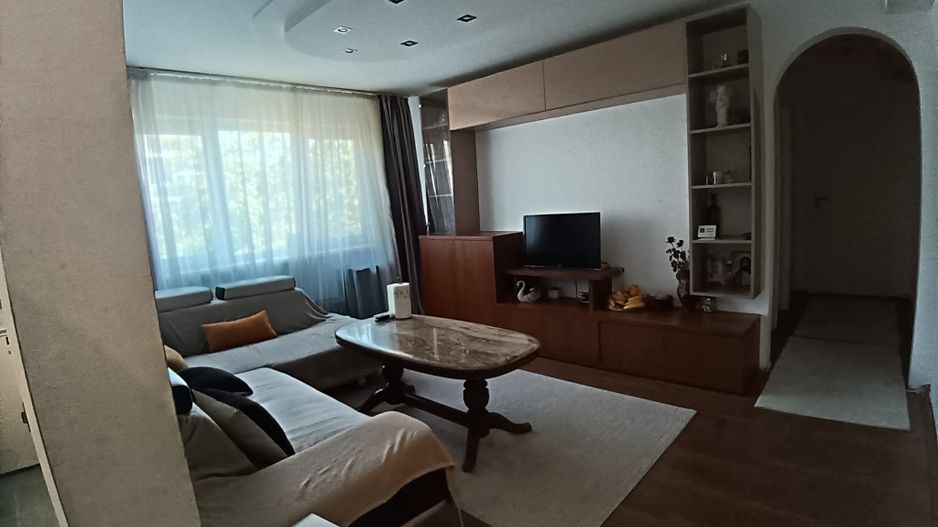 Dacia | 4 Camere | Etaj Intermediar | Centrala Proprie. - Poză 1