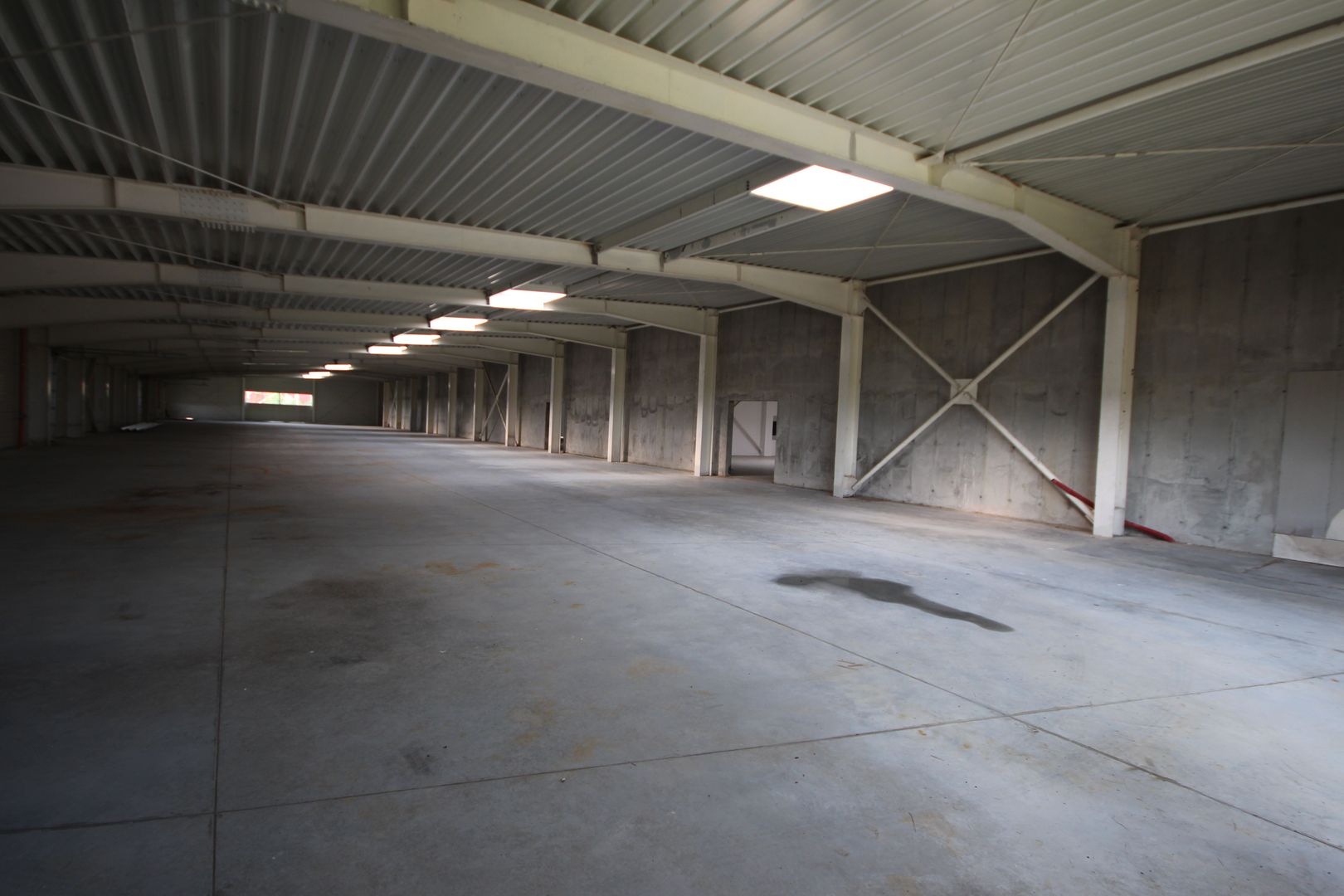 Hala industriala de 4.560 mp - Poză 6