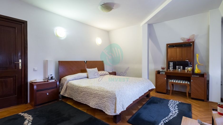 Vila spatioasa in zona Erou Iancu Nicolae - British School - Poză 12