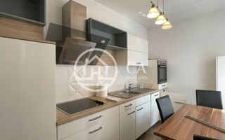 Apartament la casă de închiriat cu 3 camere în zona Centrala, Oradea - Poză 8