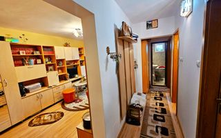 Apartament 3 camere, 70 mp, etaj 2, mobilat, utilat, ultracentral - Poză 4