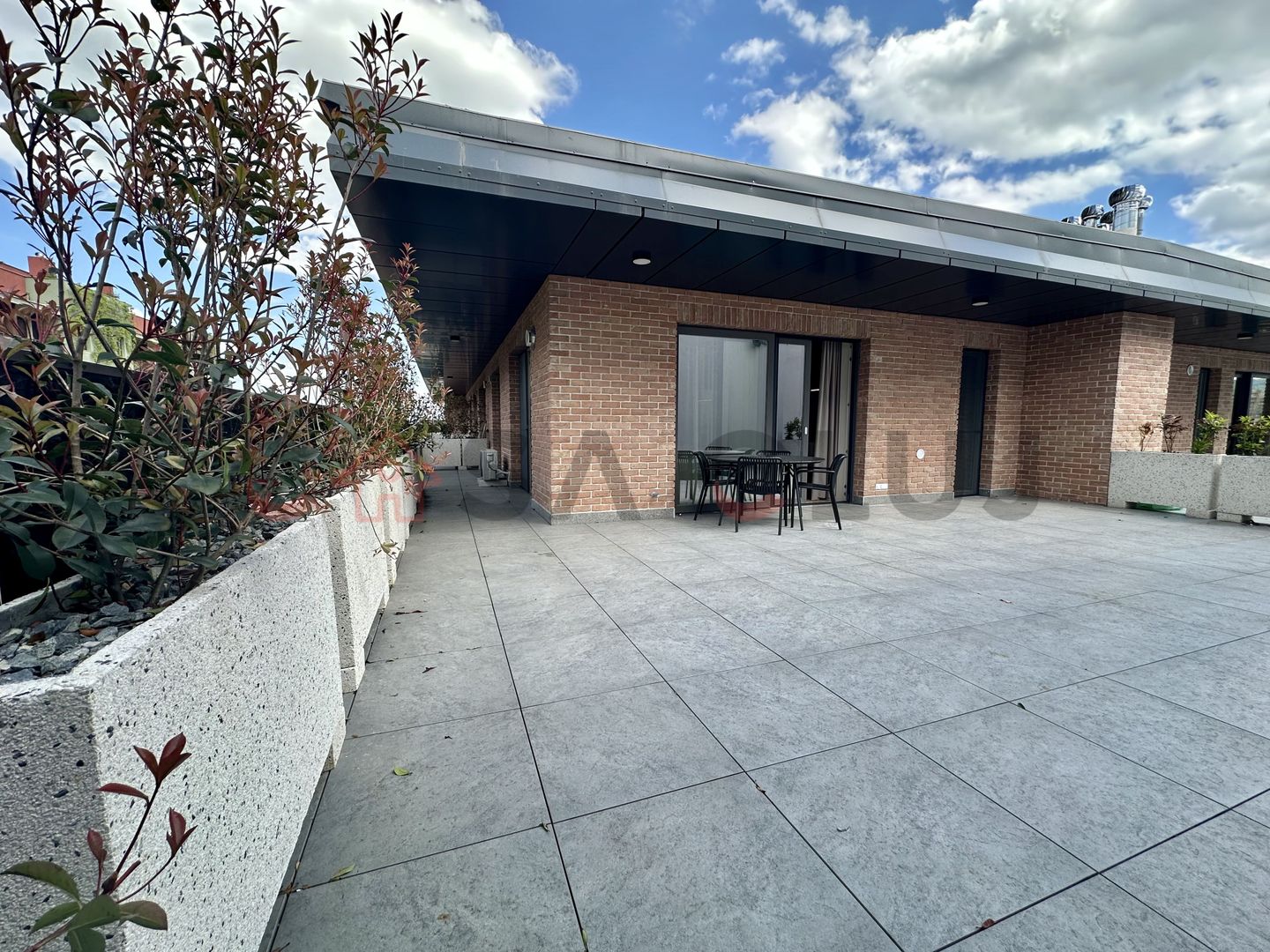 Apartament ultrafinisat, spatios. Parcare! Bloc Nou! Zona Fsega! - Poză 12