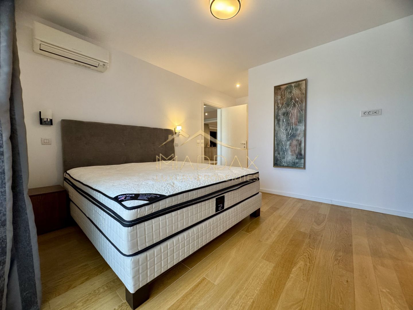 Apartament cu 4 camere *200mp* + 1 Parcare // Herastrau - Lake View - Poză 22