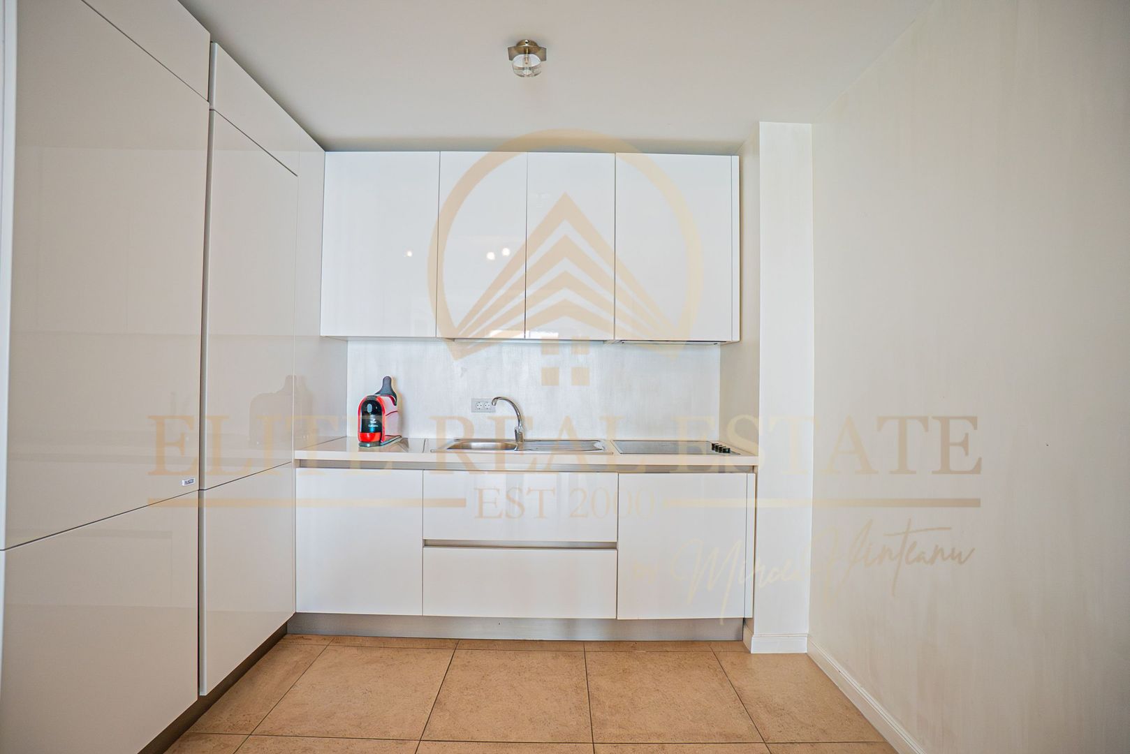 Apartament 2 camere, vedere frontală lac, in Statiunea  Mamaia, - Poză 13