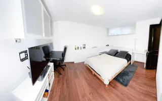 Casa CONSOLIDATA - SITUATA PE COLT - cu o curte libera generoasa - Poză 17
