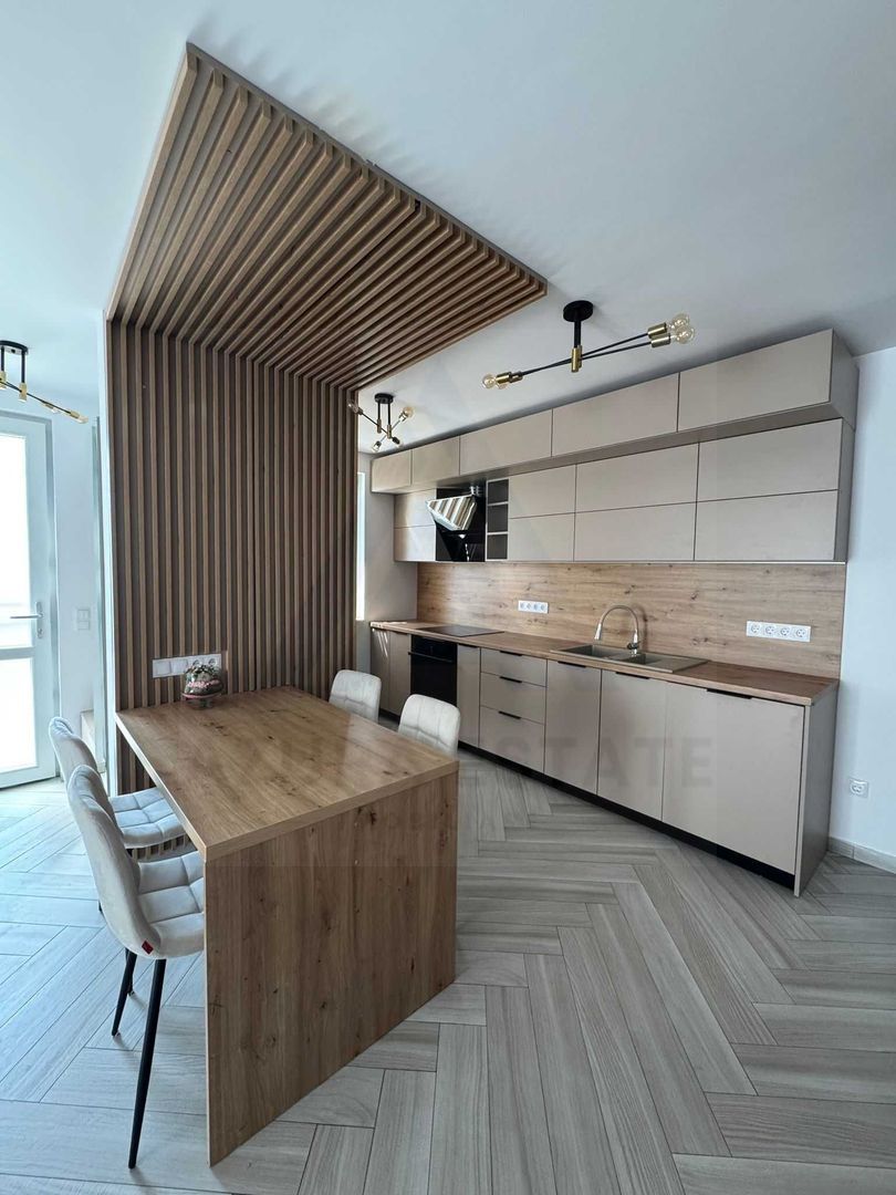 Casa moderna 4 camere 2 bai si curte libera 220 mp pe Calea Cisnadiei - Poză 2