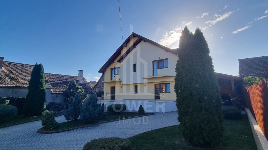 Casă Individuală de excepție- 306 mp utili - Ocna Sibiului - Poză 2