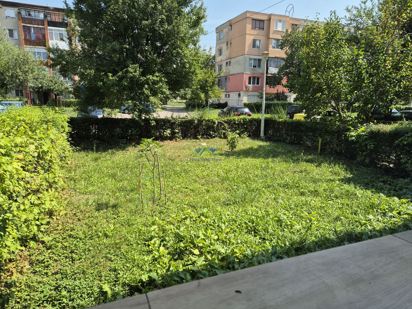 Vand apartament 2 camere, zona M3(U4), parter, balcon, gradina in fata - Poză 2