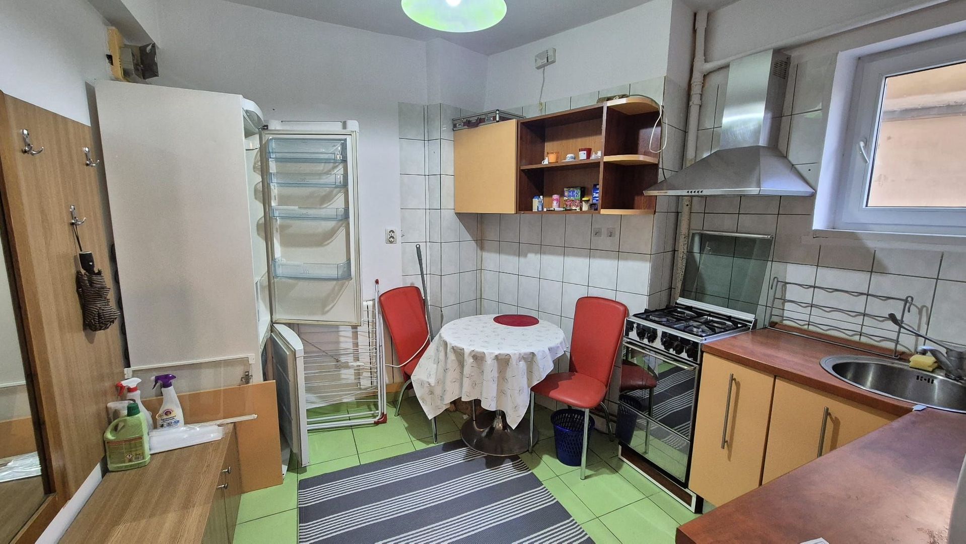 Apartament cu 2 camere - piata Romana - Poză 5