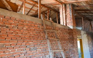 Casa cu 6 camere de vanzare | Zona Ultracentrala, Baicoi | Comision 0% - Poză 31