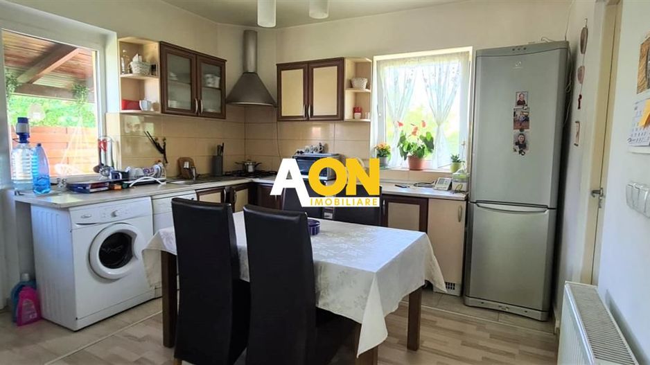 Casa de Vanzare, 4 Camere, 350MP teren, zona LIDL - Poză 4