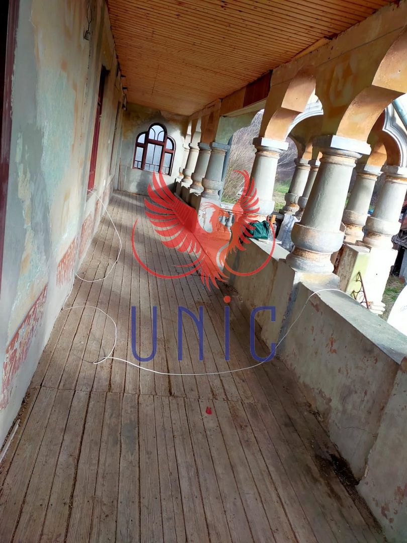 Conac Simnicul de sus Sat Cornet - Poză 25