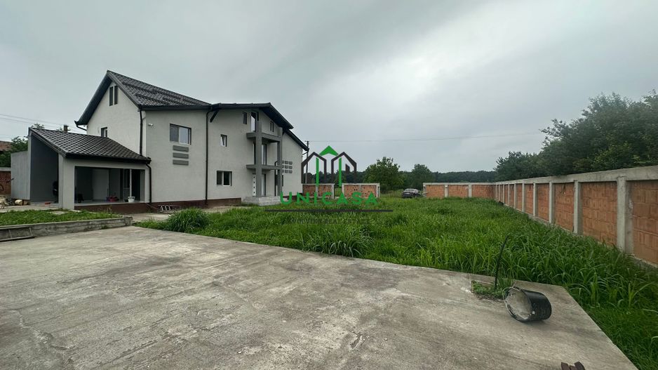 Casă de vânzare în Comuna Băbeni - Poză 19