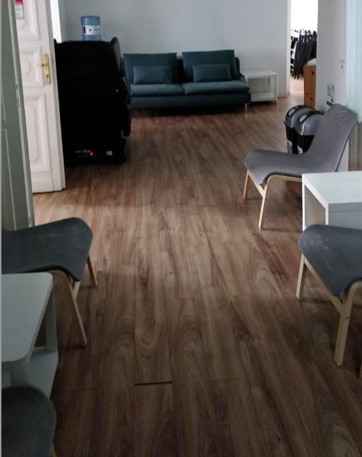 Spatiu generos pentru birouri - Poză 6