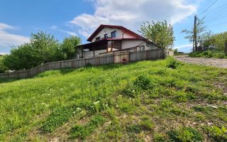Teren intravilan de 870 mp în satul Păun, comuna Bârnova, strada Lalelelor nr. 20 – toate utilitățile la poartă - Poză 4