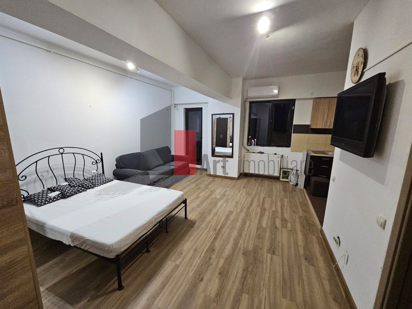 Garsonieara de vanzare-Piata Alba Iulia-Unirii-cu centrala - Poză 8