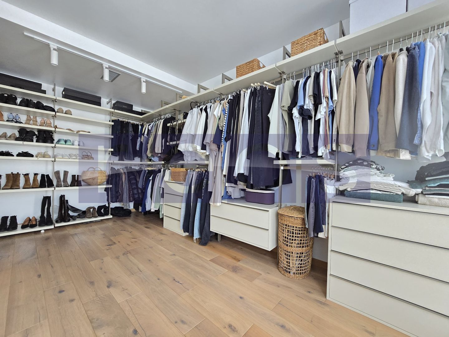 VANZARE VILA MODERNA | PIPERA | PANOURI SOLARE | CURTE PROPRIE | GARAJ | - Poză 6