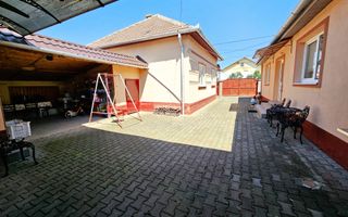 Casa cu 2 corpuri de cladire, 744 mp teren, toate utilitatile, Micesti - Poză 5