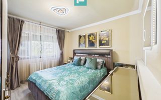 Apartament 3 camere la etaj 1 in Aradul nou - Poză 1