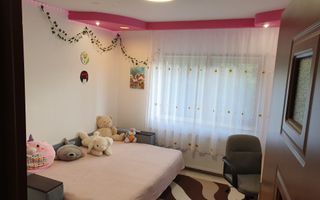 Apartament 4 camere etaj 1 Cartier Noua 99mp doua parcari - Poză 7