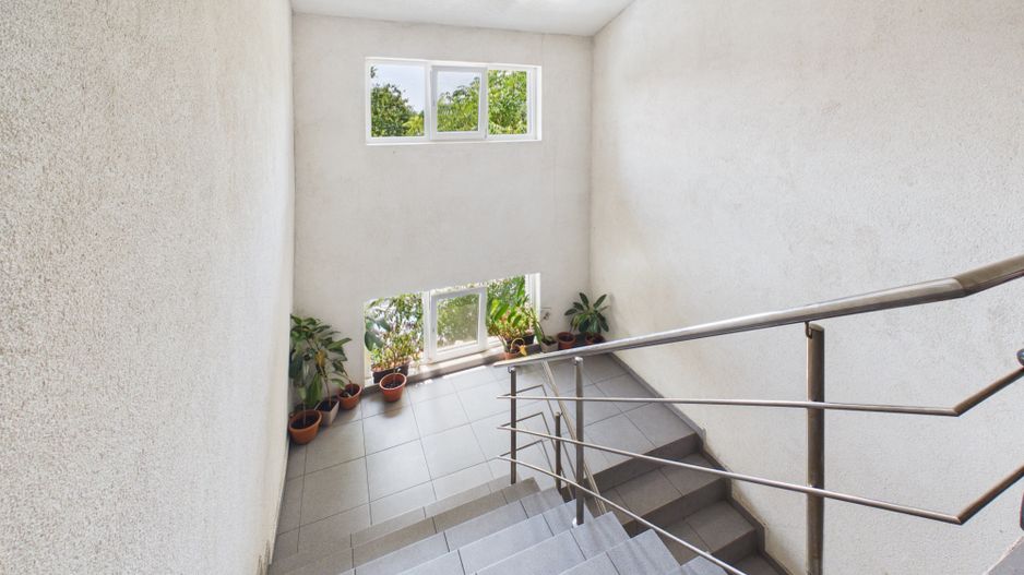 3 camere de vanzare mobilat, Rahova-Salaj, bloc nou - Poză 16