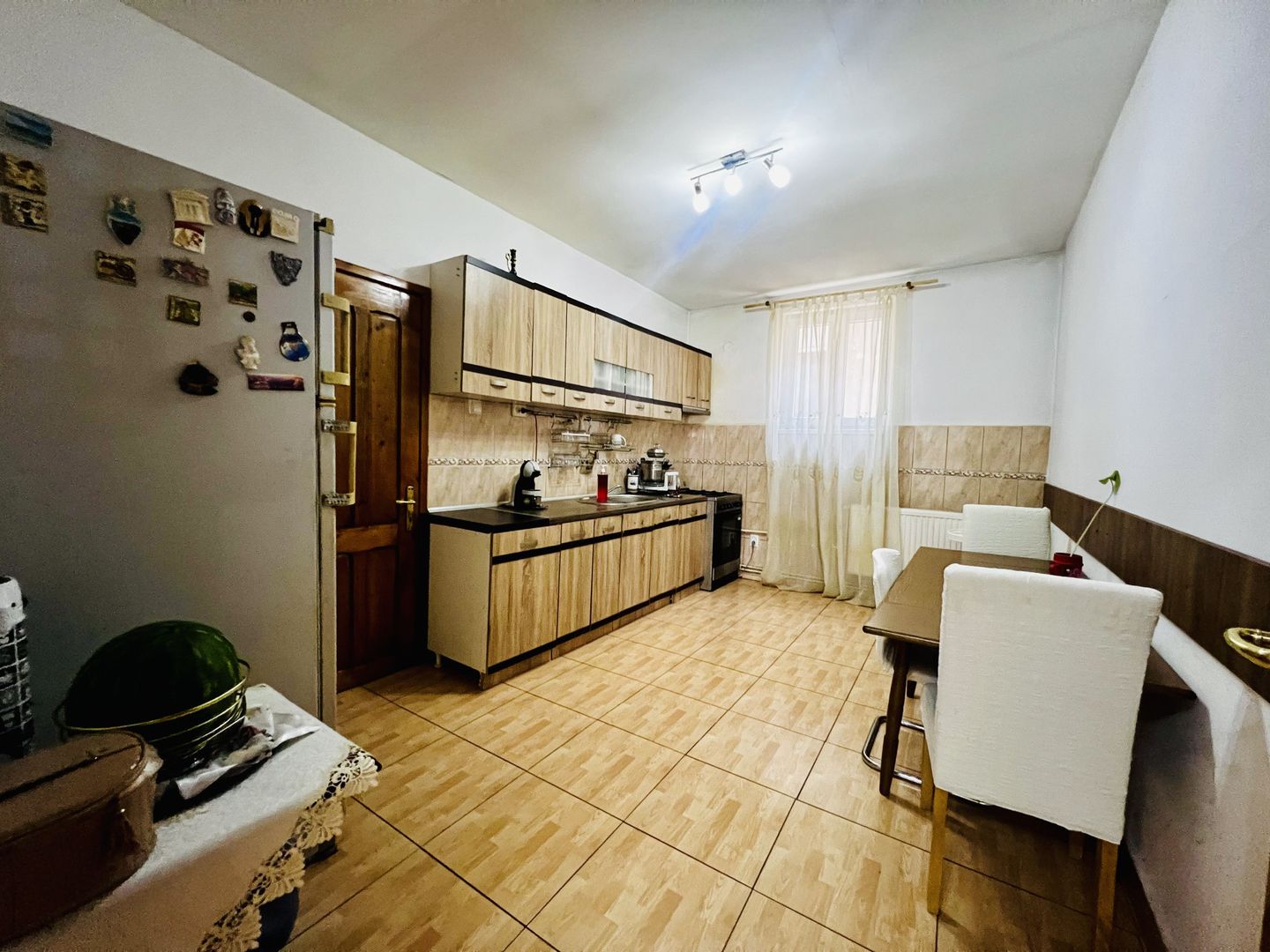 Casa individuala 6 camere  spatioase - zona Mehala - Poză 5