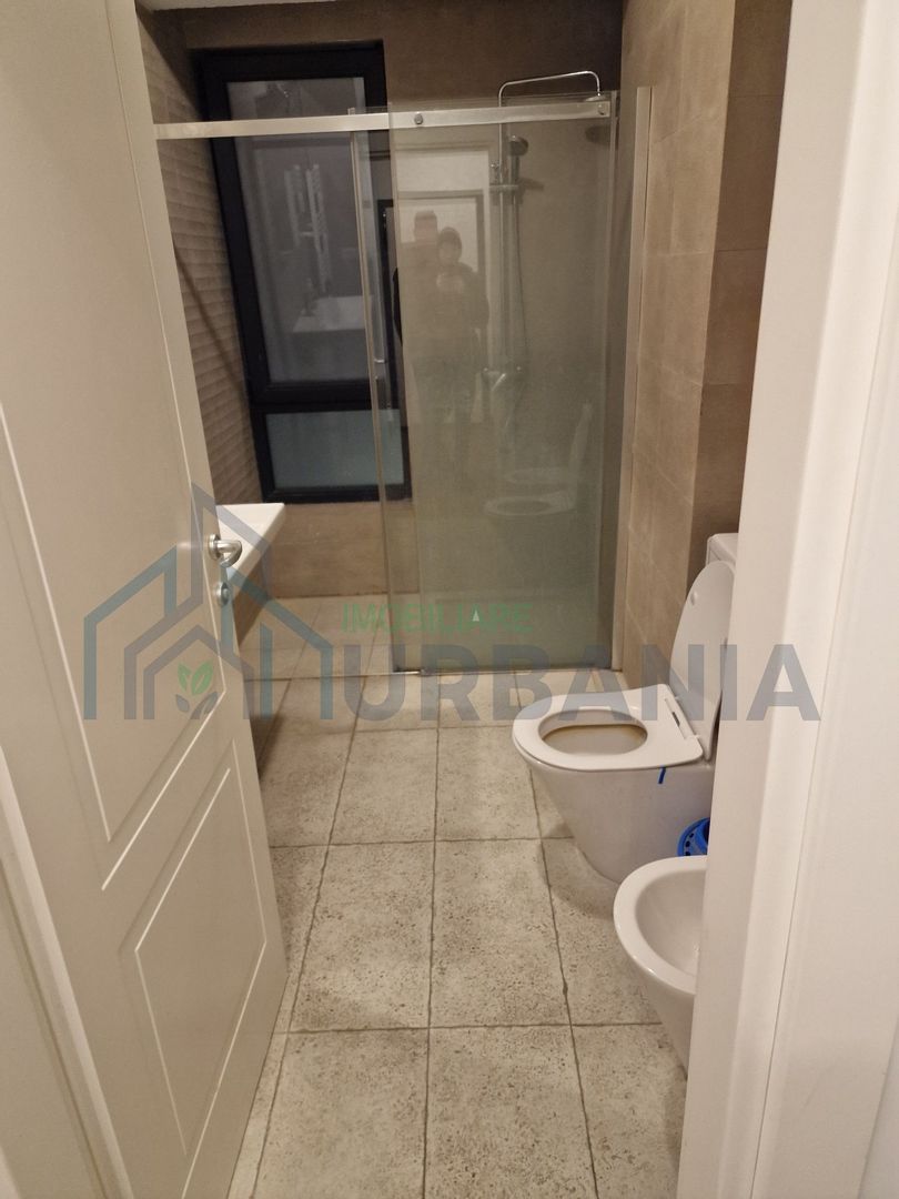 Închiriez apartament cu 2 camere in Pacurari - Poză 6