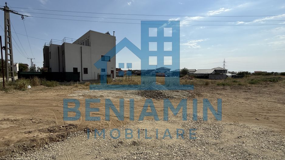 435mp-Damila-In spate la vama-Intravilan-Utilitati-Str Ficusului - Poză 1