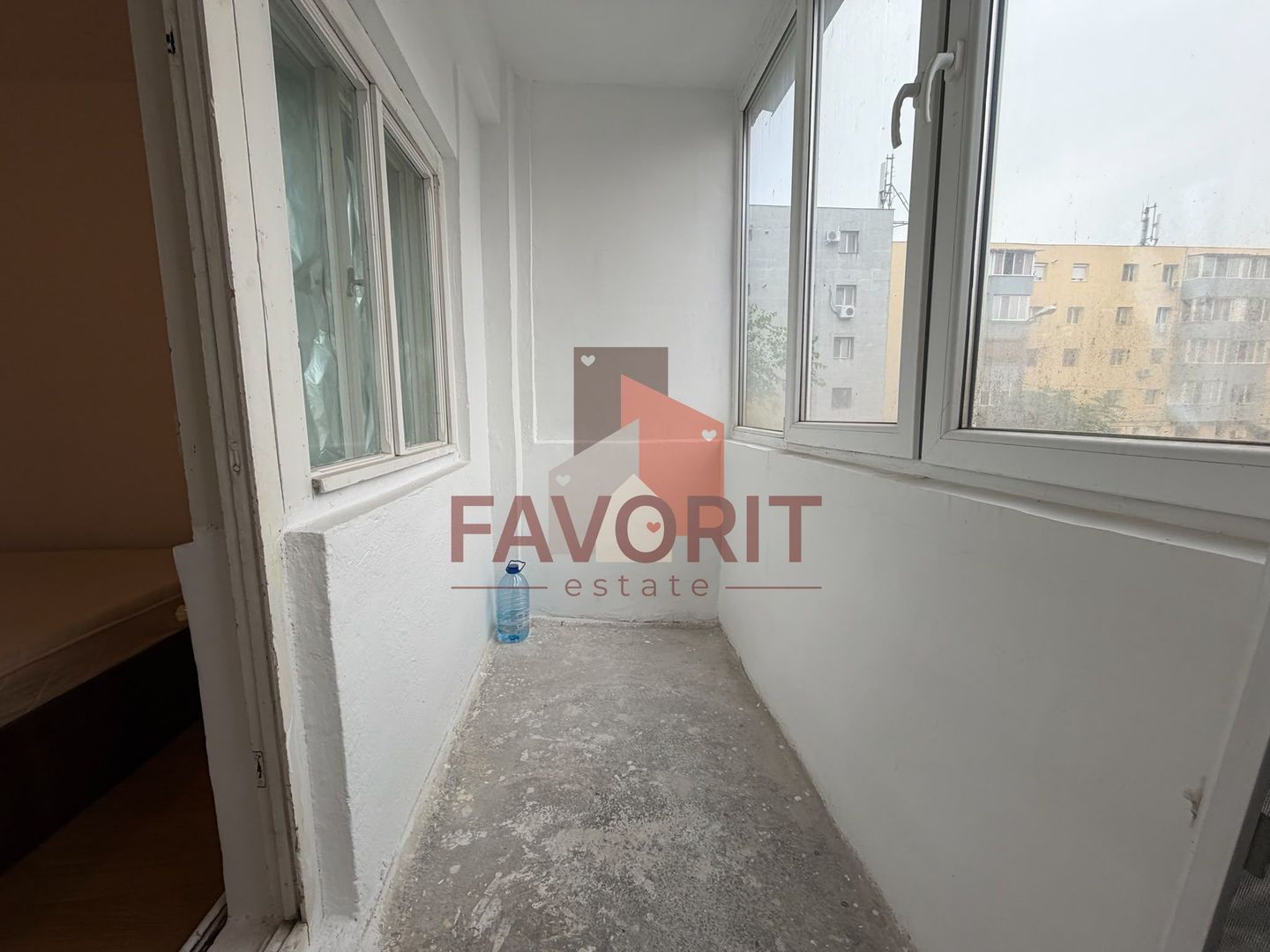 4 camere | etaj 1 | centrala proprie | mobilat si utilat | zona buna | - Poză 14