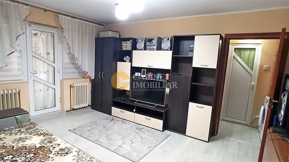 Apartament 2 camere, etaj 1, geam la baie, zona Mircea Cel Batran - Poză 1