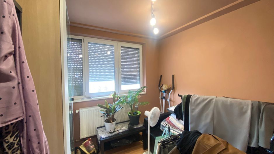 4 camere renovate, 60 mp + balcon, etaj 10/11 – Drumul Taberei V7 - Poză 11