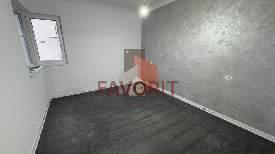 Finisaje la alegere. Loc de parcare. Spatiu depozitare in pod - Poză 8