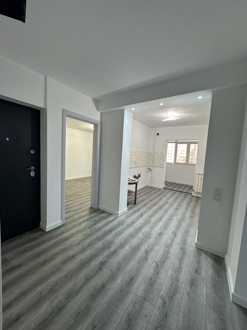 3 Camere 68mp Renovat - Aparatorii Patriei - Contract Parcare - Poză 5