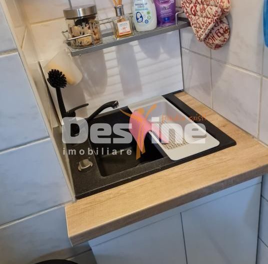 Apartament modern cu 3 camere de vânzare – Zona Bucovina, - Poză 7