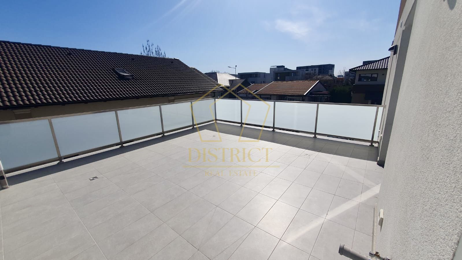 Apartament modern cu 2 camere | Terasa 40mp | Dumbravita - Poză 6