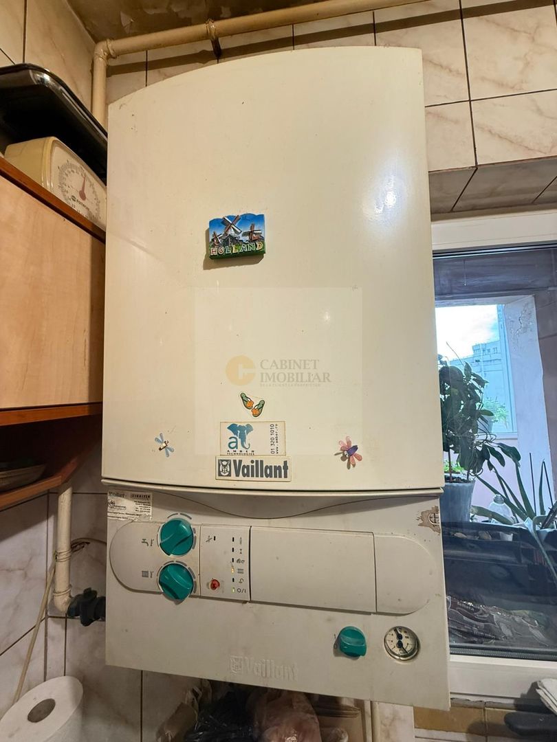 Centrala Proprie | 3 camere | Decomandat | N. Titulescu - Poză 10