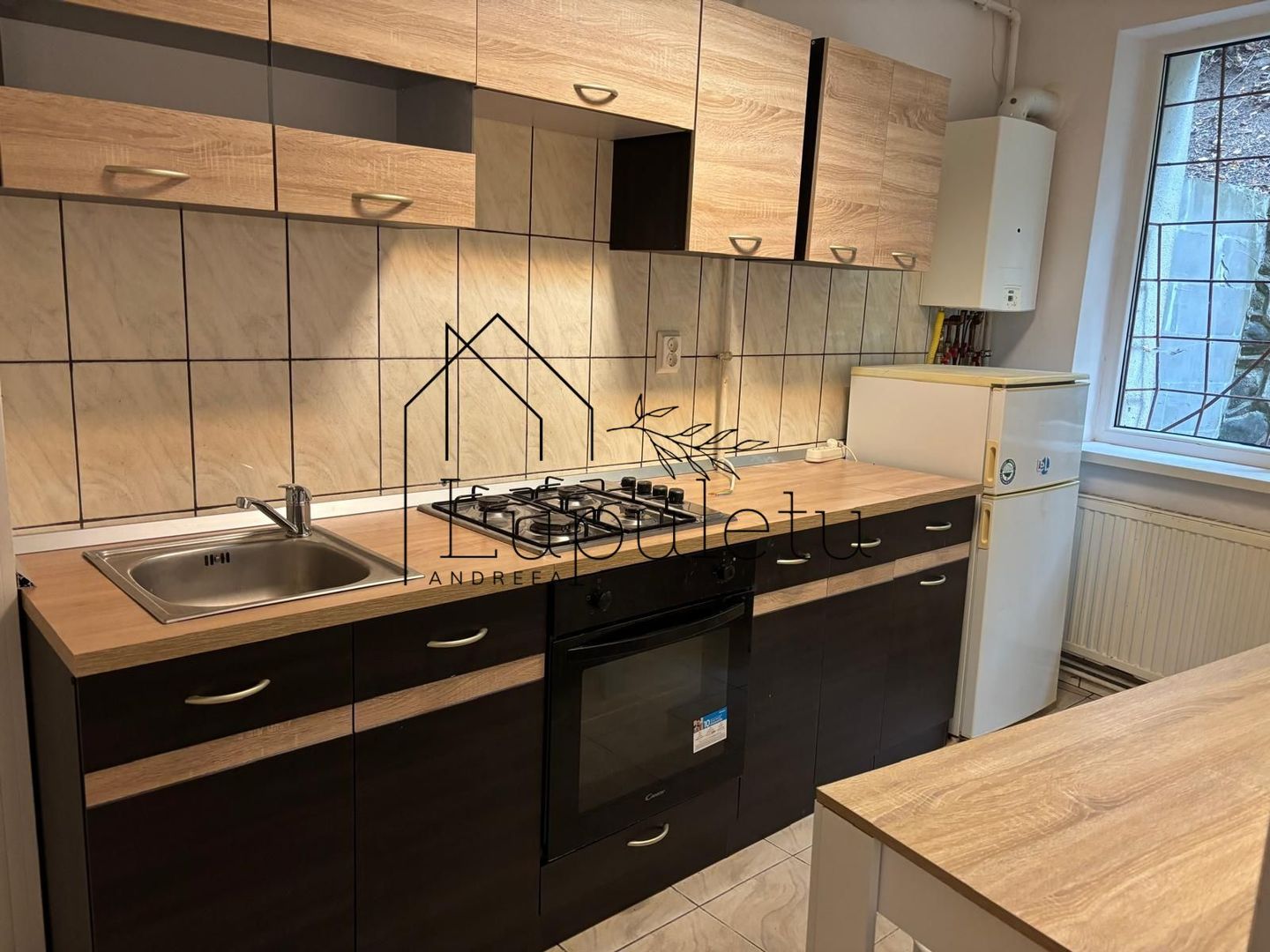 Apartament Spațios de Inchiriat | 3 Camere  | 80 MPU | Zona 0 - Poză 3
