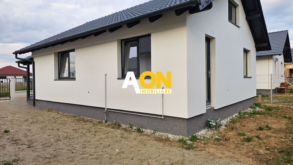 De casa 3 camere, 252mp teren, zona Ampoi 3 - Poză 2