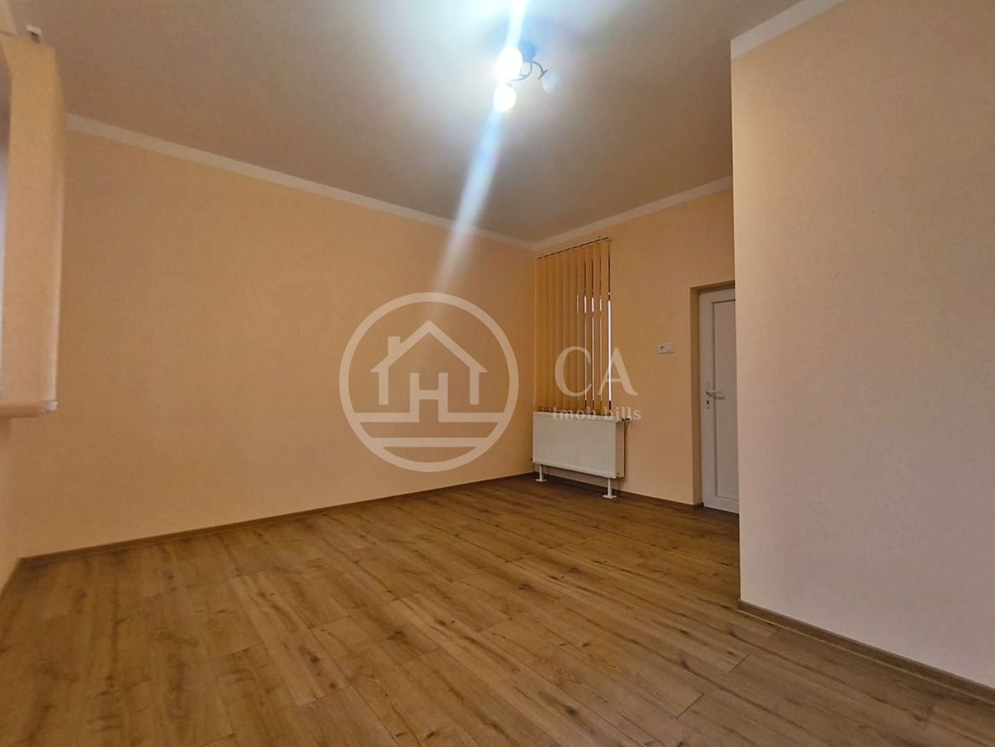 Spațiu comercial de închiriat în zonă Ultracentrala, Oradea - Poză 2