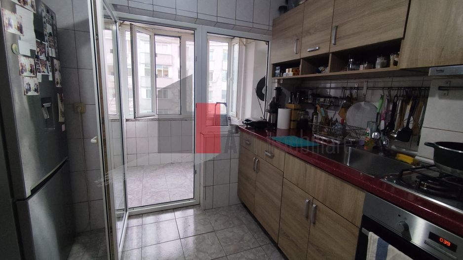 0% Comision - Apartament de vanzare in zona Basarabia/Arena Nationala - Poză 4