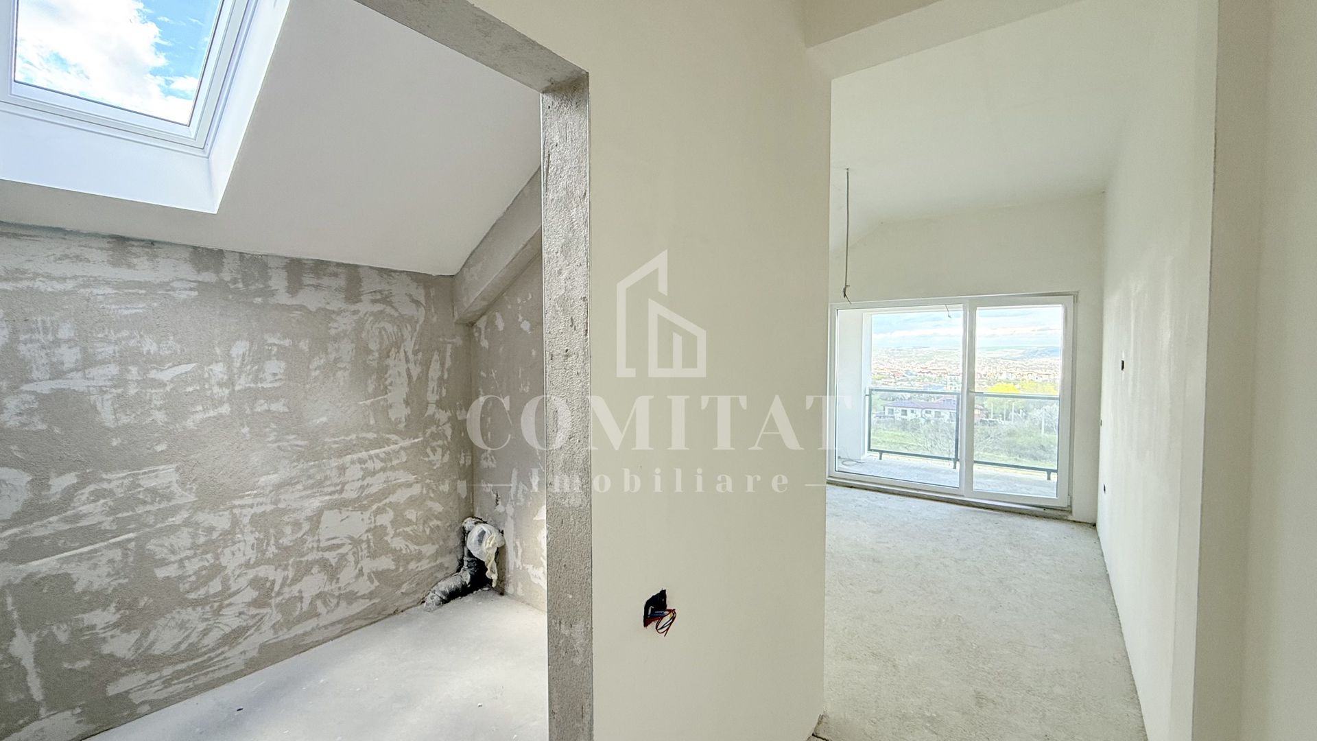 Casă individuală cu panoramă spre oraș zona de case și vile - Poză 14