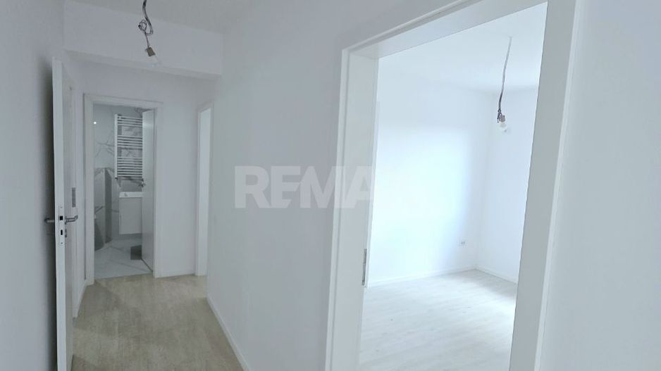 Apartament cu 3 camere în București, România - Poză 5