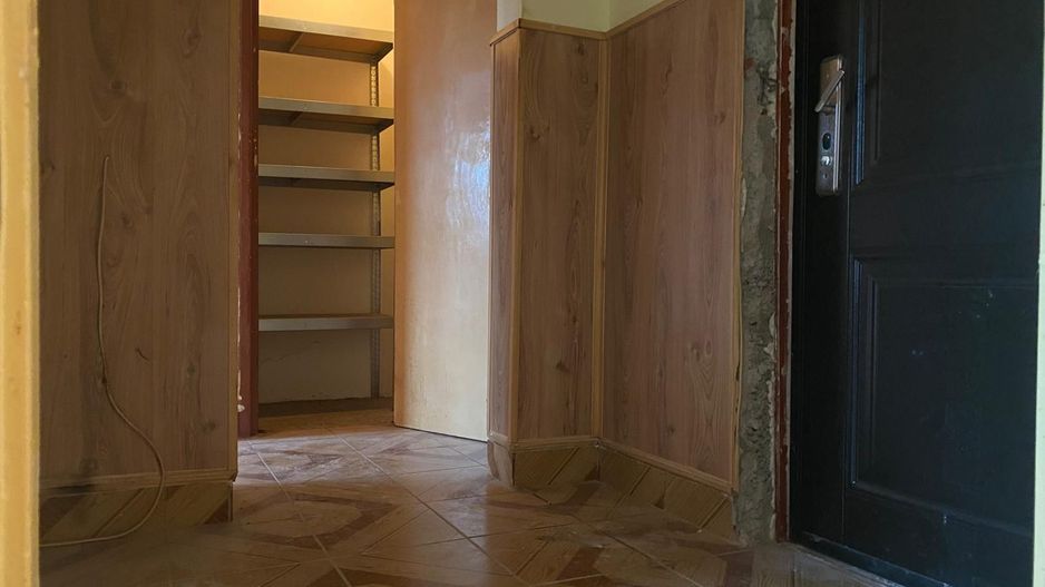 Vanzare apartament cu 3 camere în Micro 6  zonă căutată din Târgoviste - Poză 12