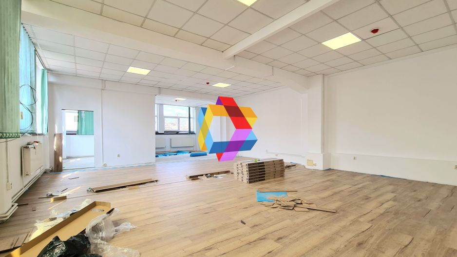 Spatiu birouri de închiriat Brasov - 130 mp # spatii-comerciale-brasov.ro - Poză 2